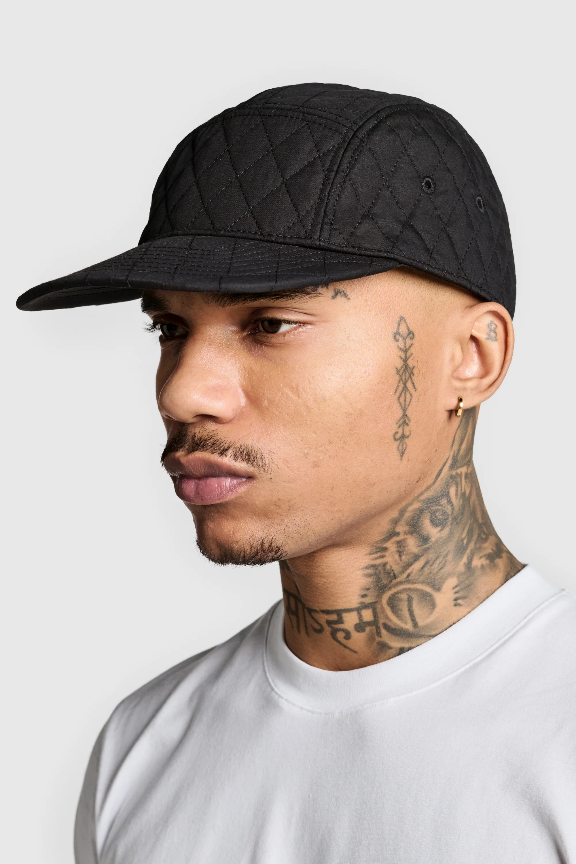 Diamond Panel Cap