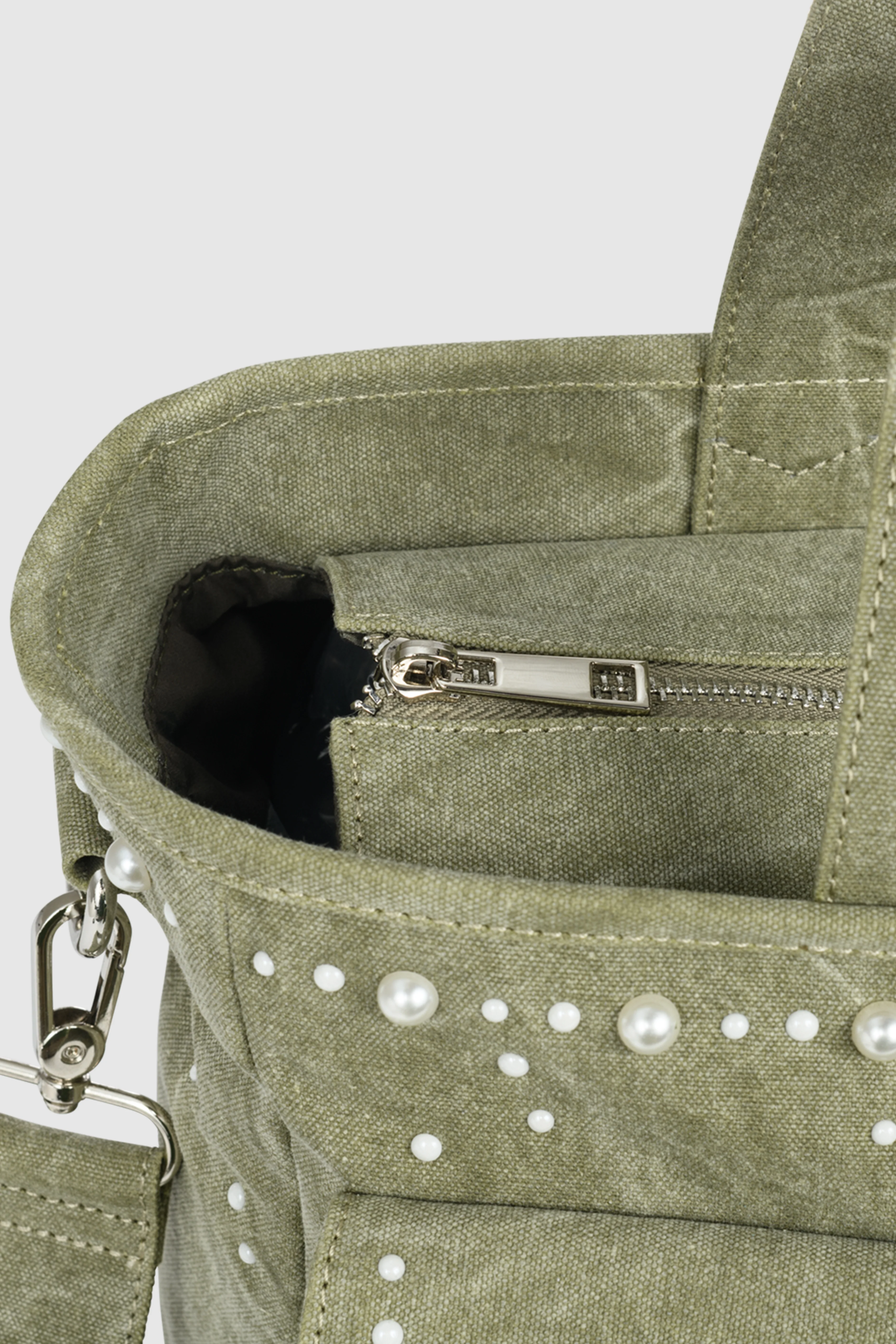 Pearl Crossbody Bag - Image 5