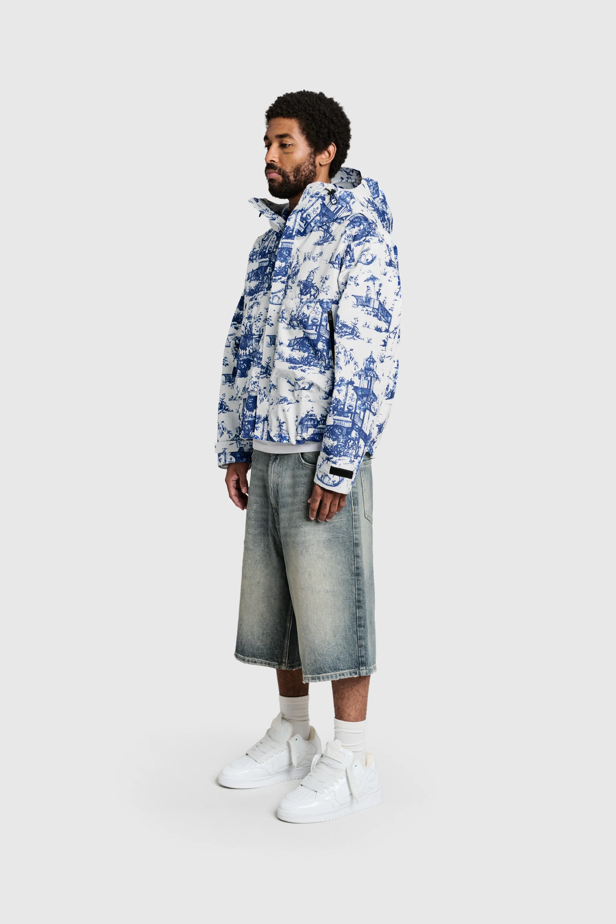 Polar Jacket - Image 2