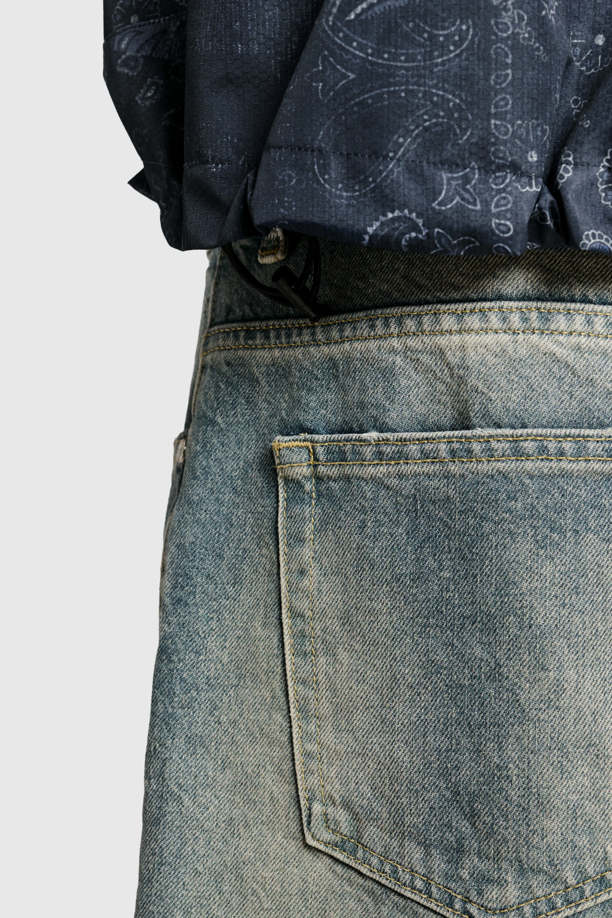 Polar Jacket - Image 8