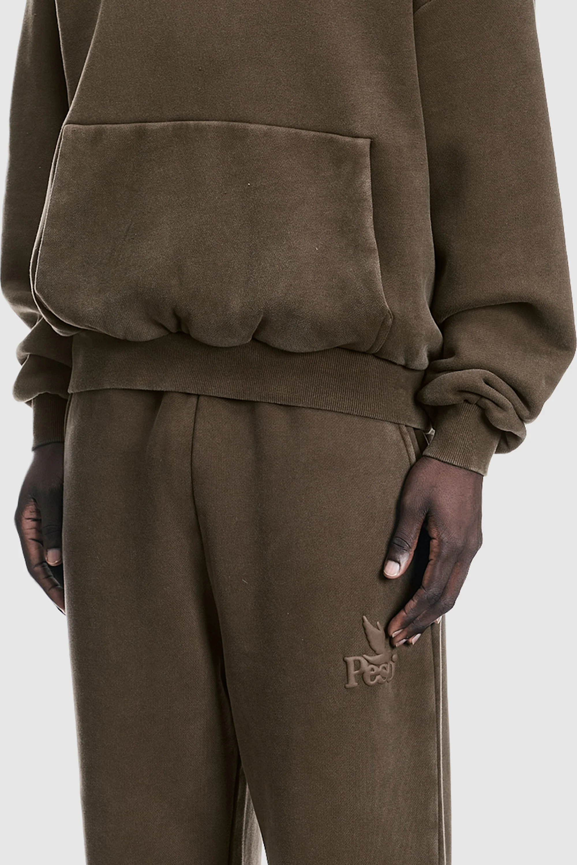 Logo Raws Open Leg Jogger - Image 7