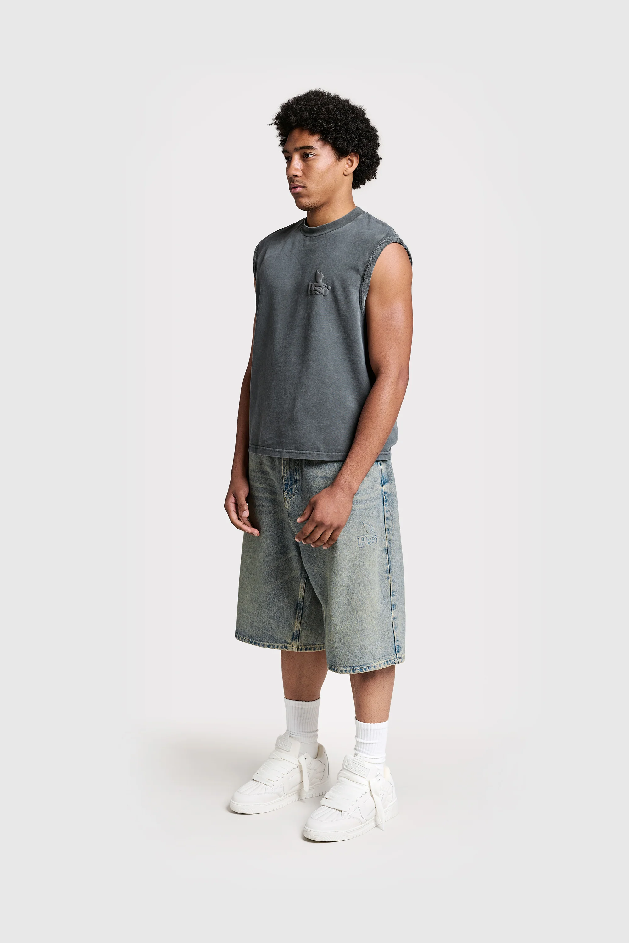 Logo Raws Sleeveless Tee - Image 2