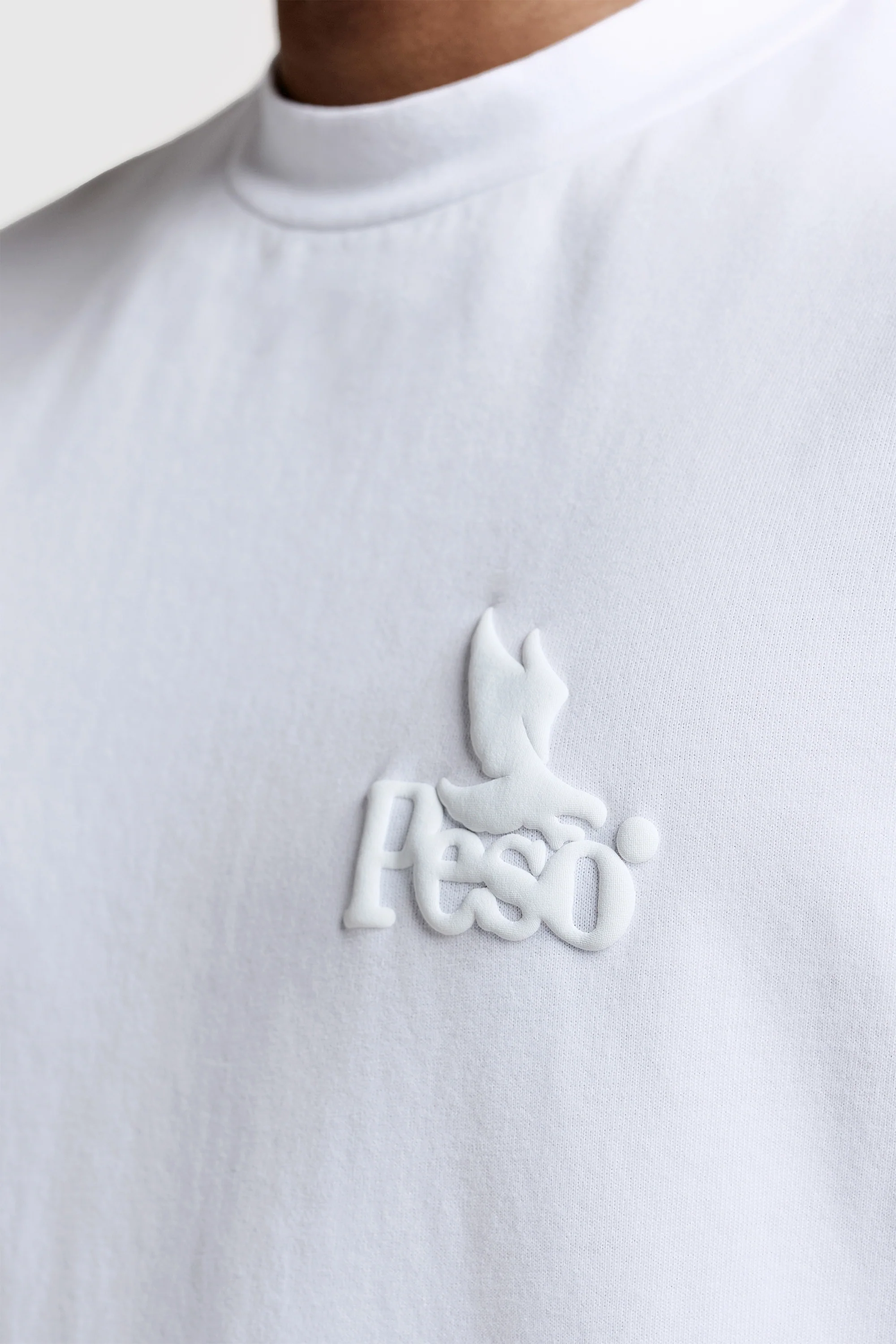 Logo Raws Sleeveless Tee - Image 7