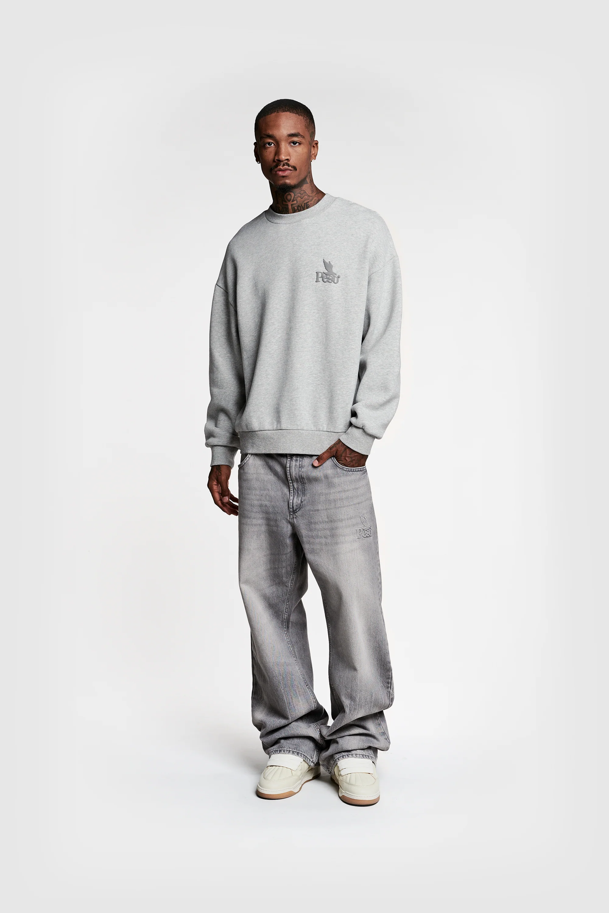 Logo Raws Sweater - Image 4