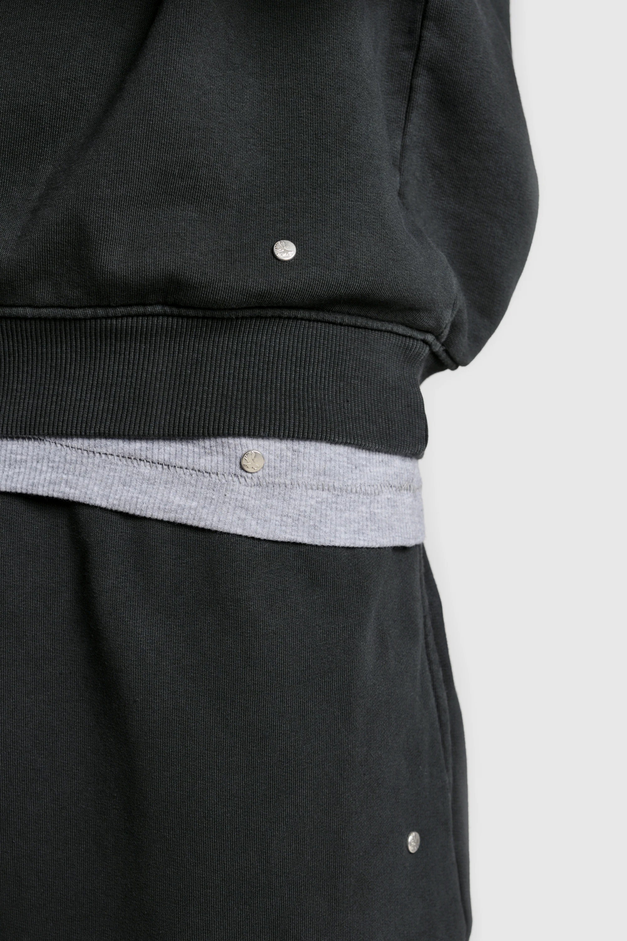 Raws Sweater - Image 7