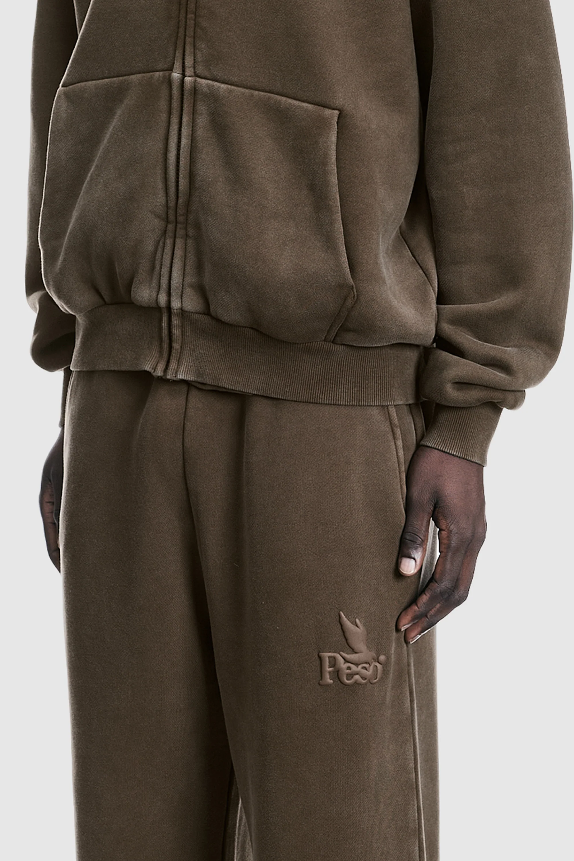 Logo Raws Zip - Image 7