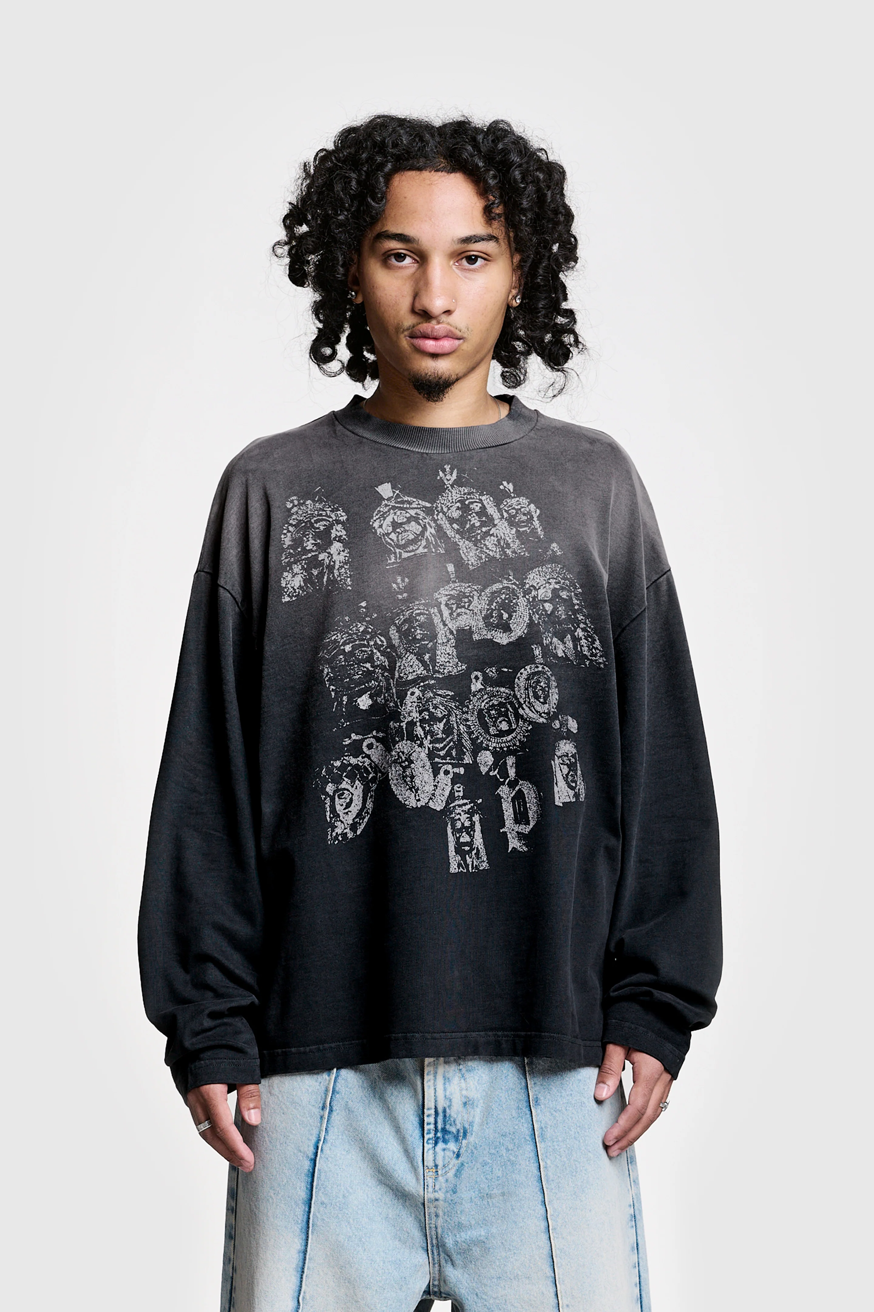 Saviour Longsleeve - Image 4