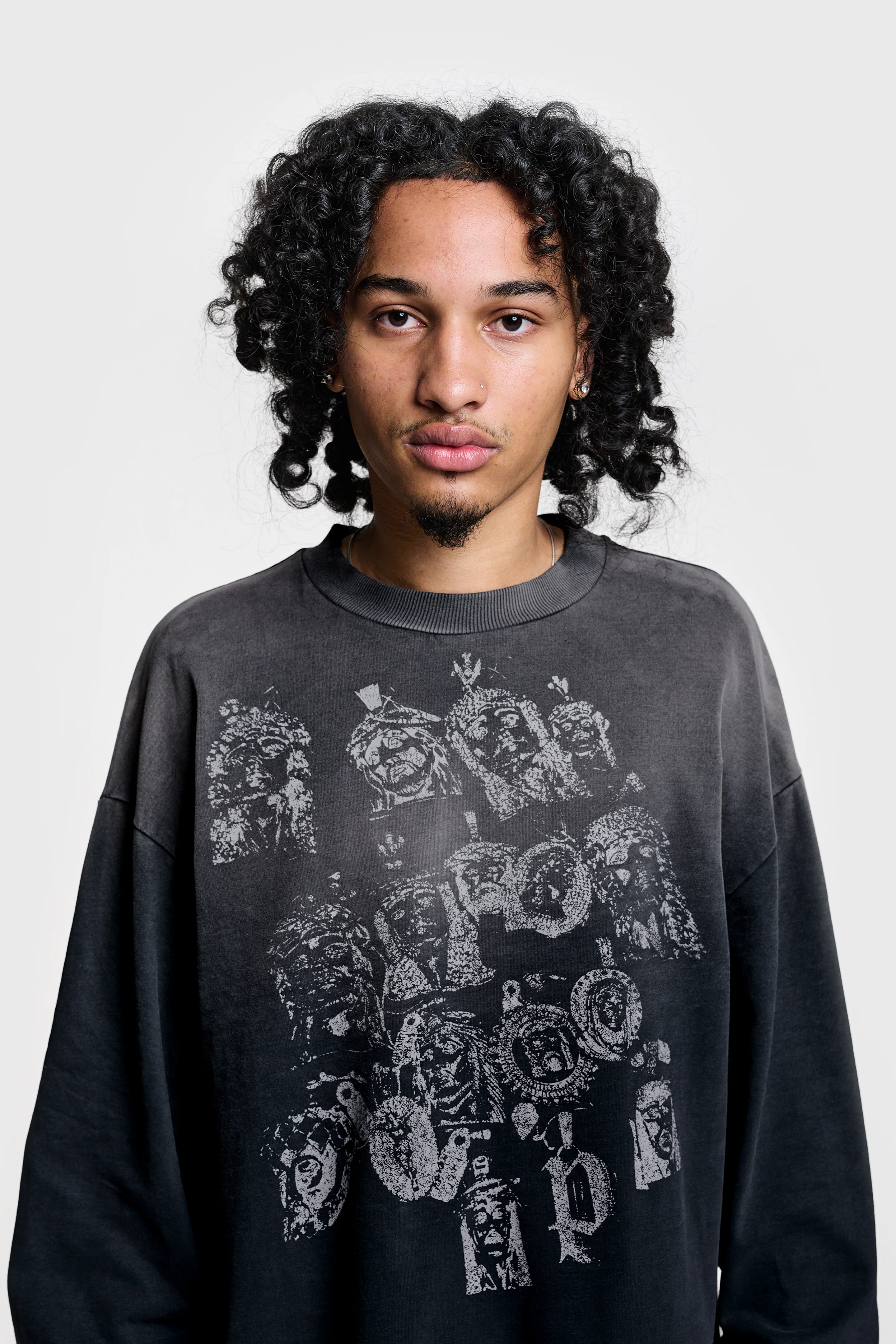 Saviour Longsleeve - Image 5