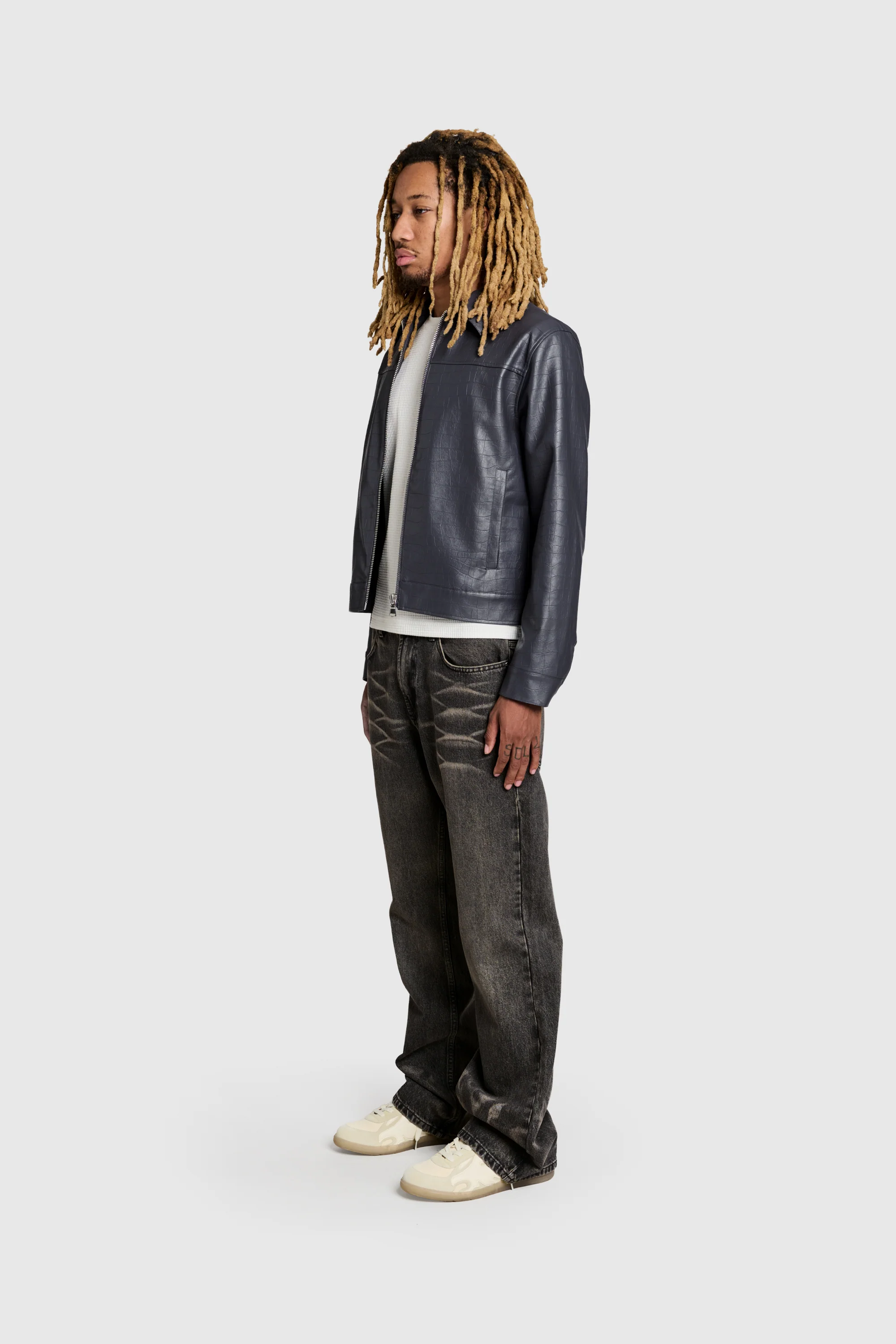 Sexy Bootcut Denim - Image 2